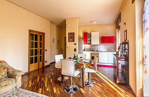 Desenzano del Garda Apartamento | La Magnolia 2 Apartment by Wonderful Italy