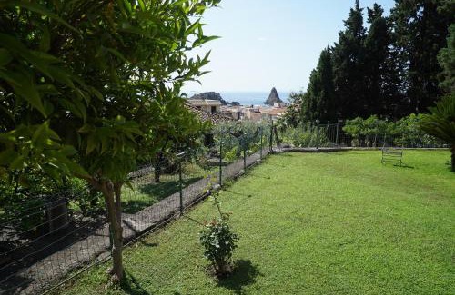 Aci Trezza Apartamento | La Magnolia