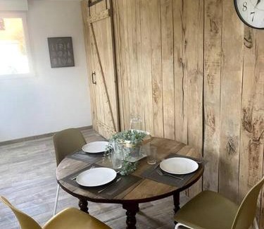 Saint-Martin-des-Pezerits Casa | La Maison du Perche avec Jacuzzi