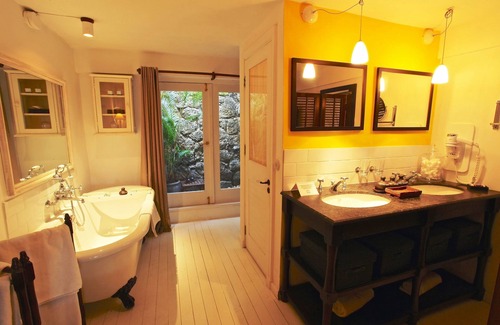 Pointe aux Canonniers Hotel | 20 Degrés Sud