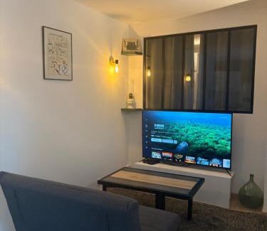 Cote Ouest Ormeaux Apartamento | La Maison au fond du jardin