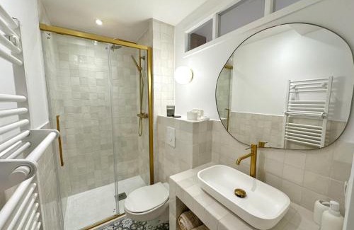 Sanary-sur-Mer Apartamento | La Maison Cavet 5 Appartements de standing au cœur du village