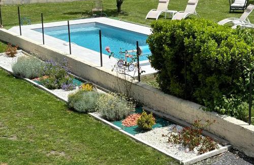 Hours Casa | La Maison d'hôtes LA PUYERRE