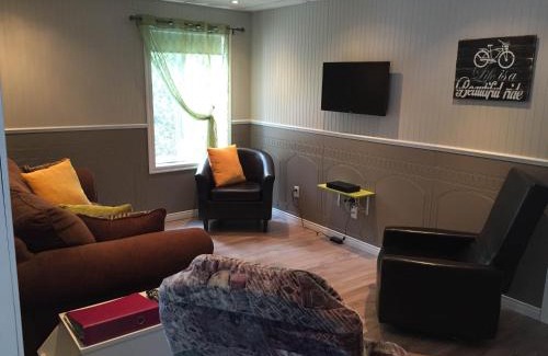 Petit-Saguenay Casa | La Maison d'Imelda