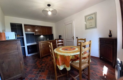 Le Castellet Casa | LA Maison Dans LES Pins