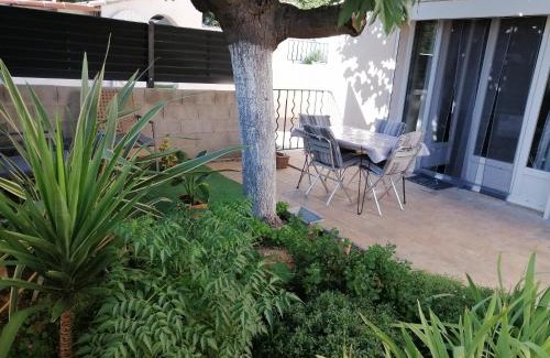 Valros Apartamento | La maison de 6Fran appartement 1 calme et spacieux ambiance familiale
