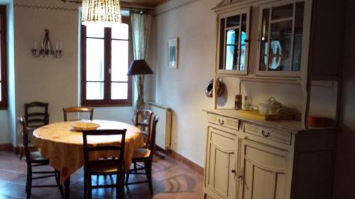 Saint-Jean-du-Bruel Apartamento | La maison de grand-mère Angèle