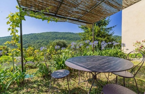 Le Bar-sur-Loup Apartamento | La Maison de Noélie 1st floor