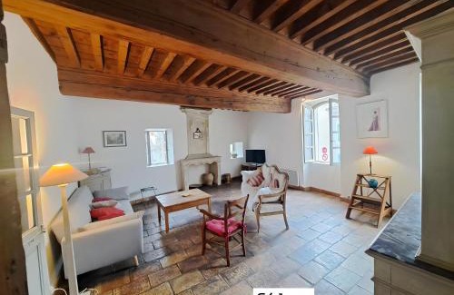 Maillane Casa | La Maison Des Bouissonne