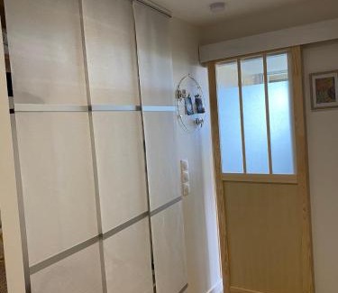 Saint-Pierre-la-Mer Apartamento | La maison du bonheur les eaux vives 1