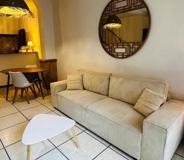 Saint-Guilhem-le-Desert Casa | La Maison de Faustin