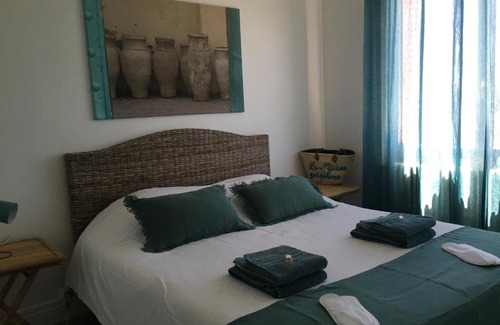 Marges Cama Y Desayuno | La Maison Joséphine