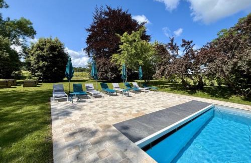 Verac Casa | La Maison L'Eperon, stylish 5 star villa surrounded by vineyard near Saint Emilion