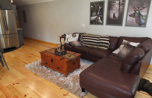 South Haven Casa | La Maison Malabar - Gorgeous Luxury Cabin in a Great Location!