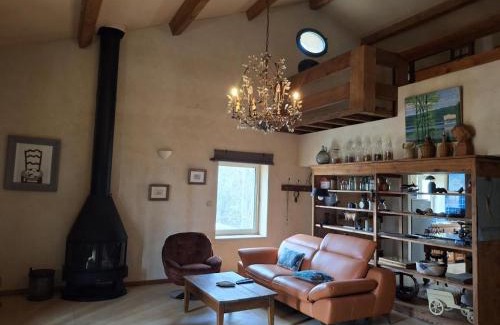 Eyragues Apartamento | La Maison perchée - Mas de Rousseau