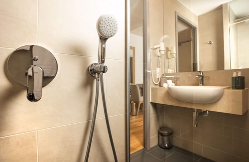 Dottingen Hotel | La Maison Suisse - Döttingen