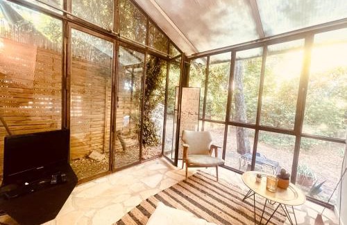 Costieres Apartamento | La Maisonnette du Parc - Piscine - Tennis