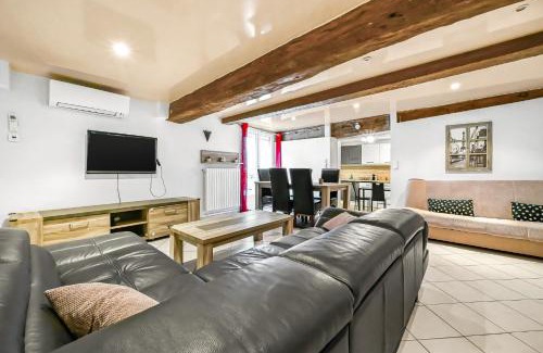Rosny-sous-Bois Casa | La Maisonnette - Proche Paris - 8 prs - Wifi & Clim