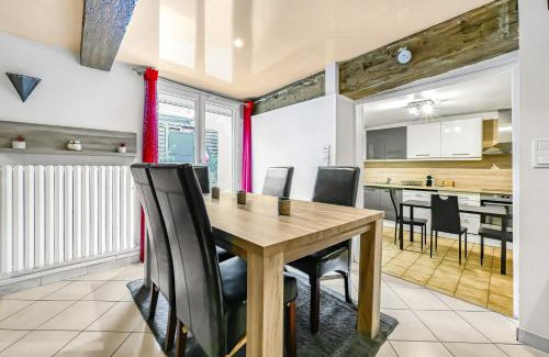 Rosny-sous-Bois Casa | La Maisonnette - Proche Paris - 8 prs - Wifi & Clim