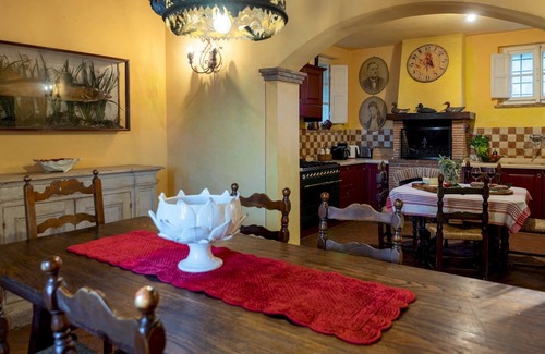 Capannori Villa | La Mandolata 12, Emma Villas