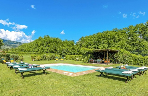 Capannori Villa | La Mandolata 12, Emma Villas