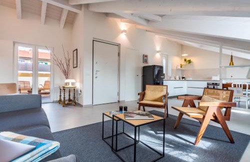 Chinatown Apartamento | La Mansarda di Sarpi