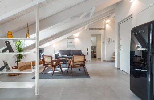 Chinatown Apartamento | La Mansarda di Sarpi