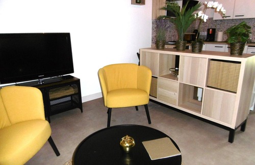 Savigny-en-Veron Casa | LA MARCELLINE