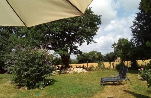 Dampierre-sous-Bouhy Casa | La Marquise, independent, two bedrooms and WIFI