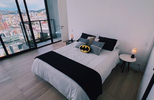 La Carolina Condominio | La mejor vista de Quito Piso 28 IQON