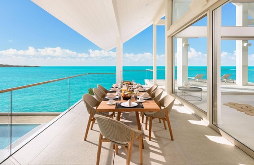 Ocean Point Villa | La Mer Villa, Oceanfront Luxury on Sapodilla Bay