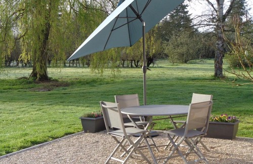 Vitry-aux-Loges Cama Y Desayuno | la Monlassière