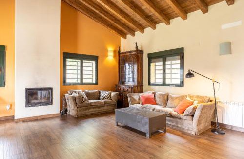 Piedralaves Casa | La Morada De Piedralaves