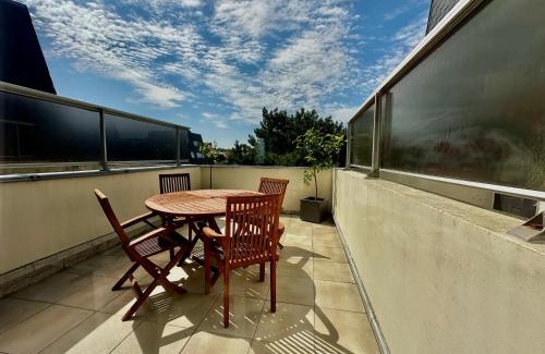 Bernieres-sur-Mer Apartamento | La mouette rieuse, terrasse, vue mer, accès plage