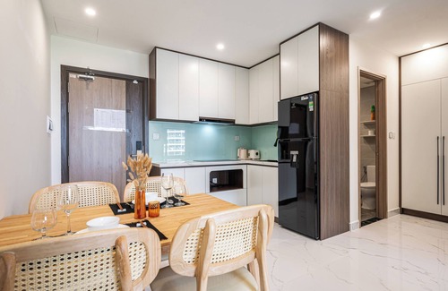 District 9 Apartamento | LA Nest - Sunny Sway
