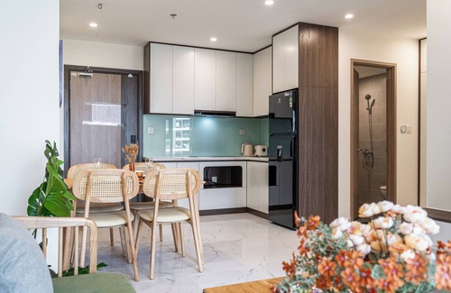 District 9 Apartamento | LA Nest - Sunny Sway