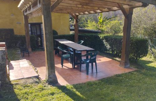 Ardisana Casa | LA NOZAL piscina, barbacoa, jardín