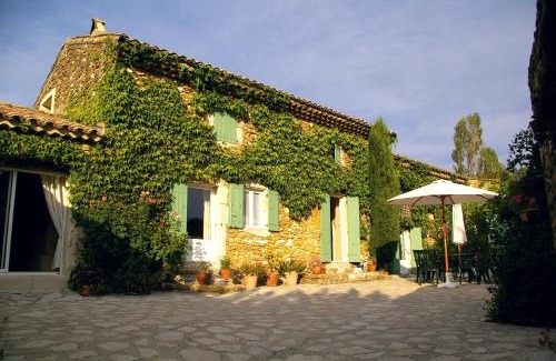 Saint-Montan Cama Y Desayuno | La Pacha