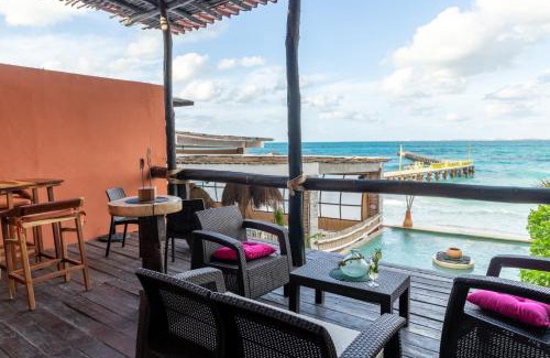 Punta Cancún Hotel | La Palma Beachfront Hotel Boutique - Self Check In