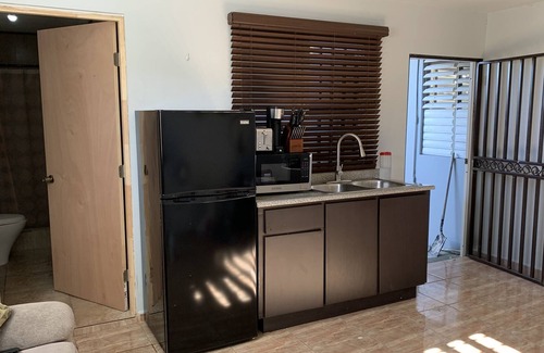 Hato Abajo Apartamento | La Palmita 1/bedroom Apt w/Private Entrance