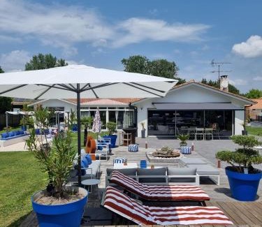 Saint-Jean-d'Illac Cama Y Desayuno | La Parenthèse du Las, Maison d'hôtes avec Piscine et Spa