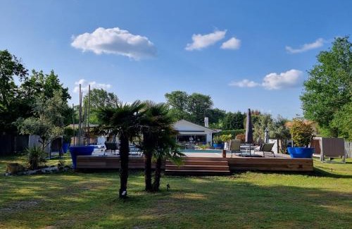 Saint-Jean-d'Illac Cama Y Desayuno | La Parenthèse du Las, Maison d'hôtes avec Piscine et Spa
