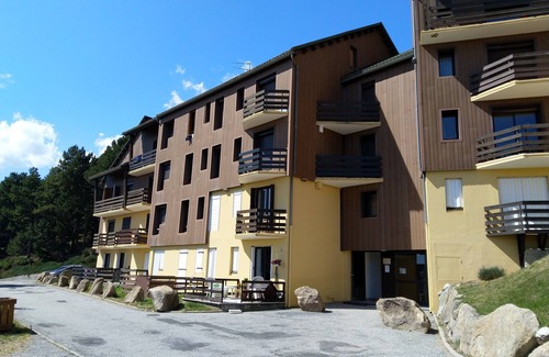 Pyrenees 2000 Apartamento | La Parenthèse - Quiet apartment 100m from ski slopes and shops Pyrenees