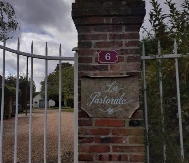 La Puisaye Cama Y Desayuno | La PASTORALE