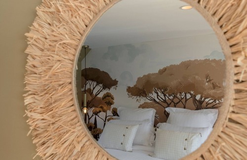 Centre Ville Casa | La Peniche - Bed And Bicycle - Vienne