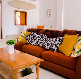 Alcala Casa | La Perla Beach House