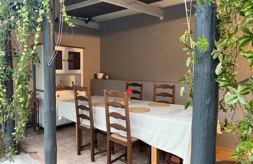 Saint-Georges-sur-Cher Casa | La petite Maisonette country house near the Loire castles