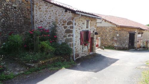Ecuras Casa | la petite fontaine
