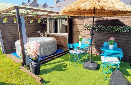 Octeville-l'Avenel Casa | La petite maison au jacuzzi