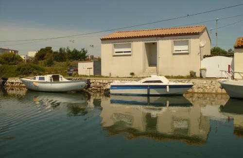 La Peyrade Villa | La petite maison au bord du canal T2 - 3étoiles -